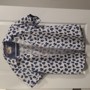 Free Planet Mens  Short Sleeve Button Front Shirt Size Medium